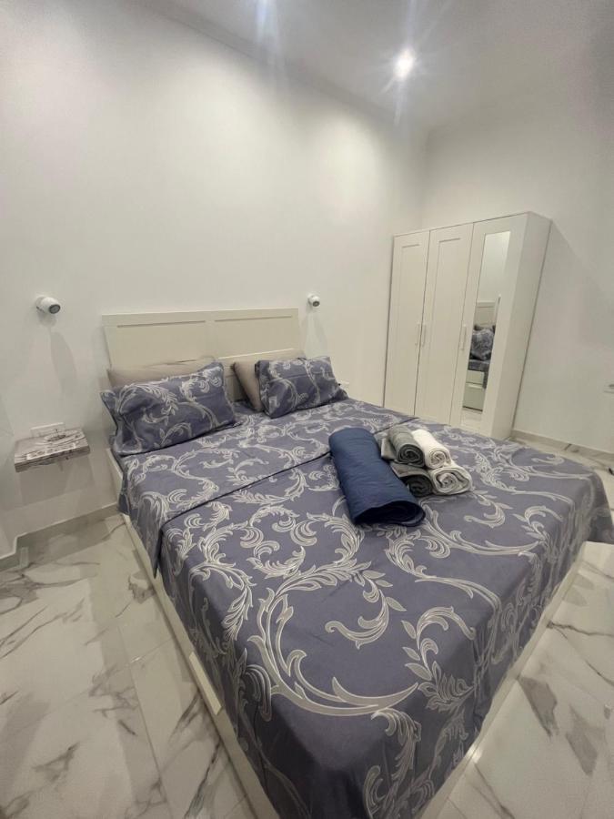 White Apartment Athens Luaran gambar