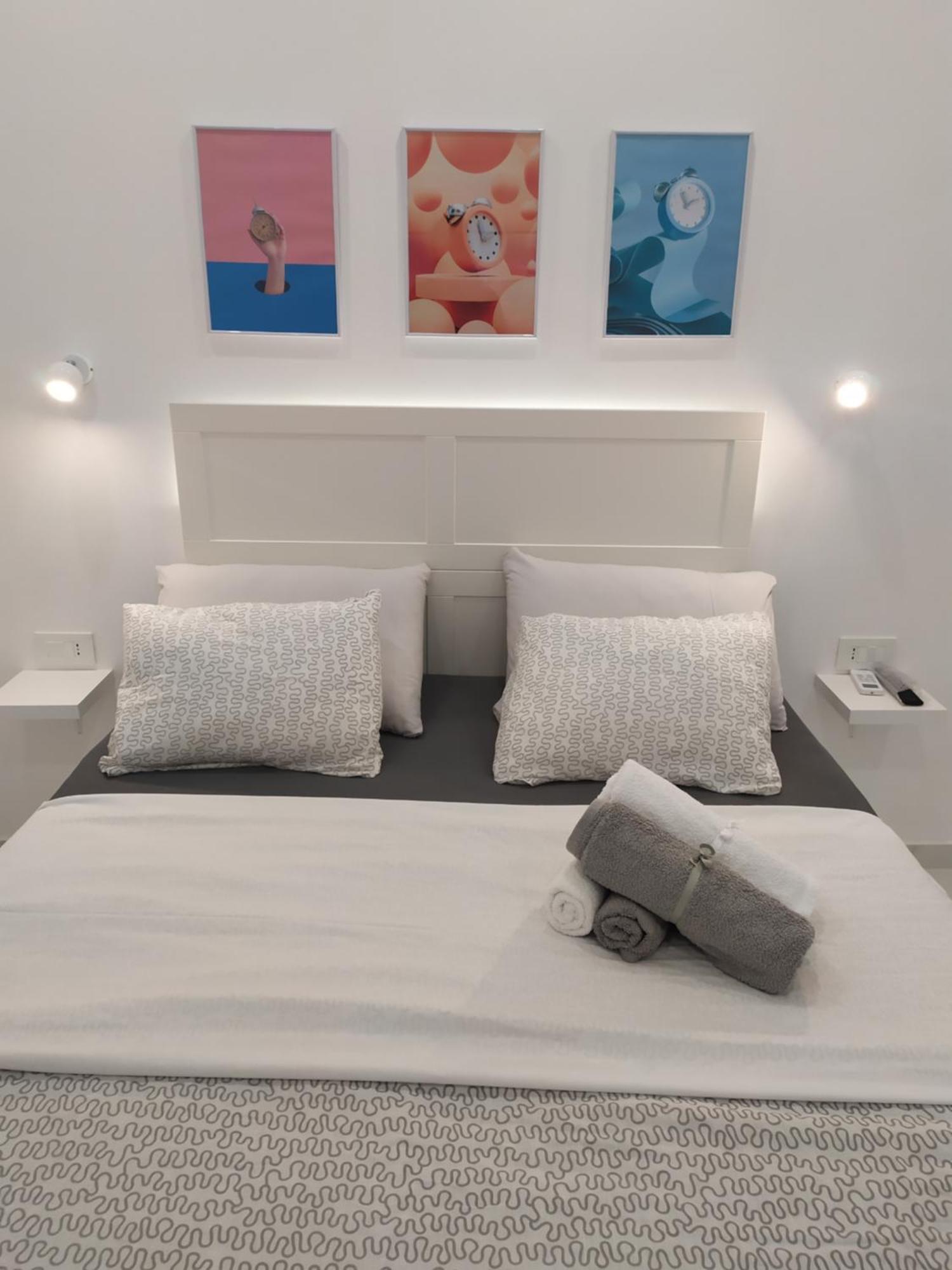 White Apartment Athens Luaran gambar